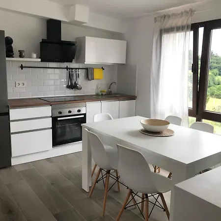 Casa Vanguardista En El Campo Cerca De Santiago