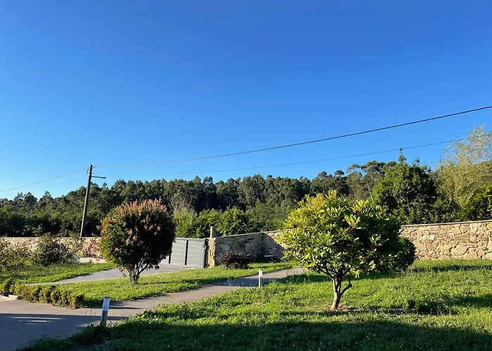 Casa Vanguardista En El Campo Cerca De Santiago 別荘 ポンテベドラ