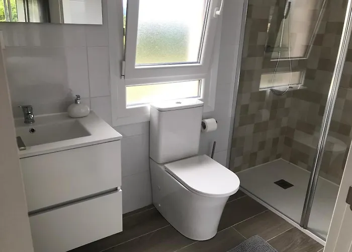 Casa Vanguardista En El Campo Cerca De Santiago *